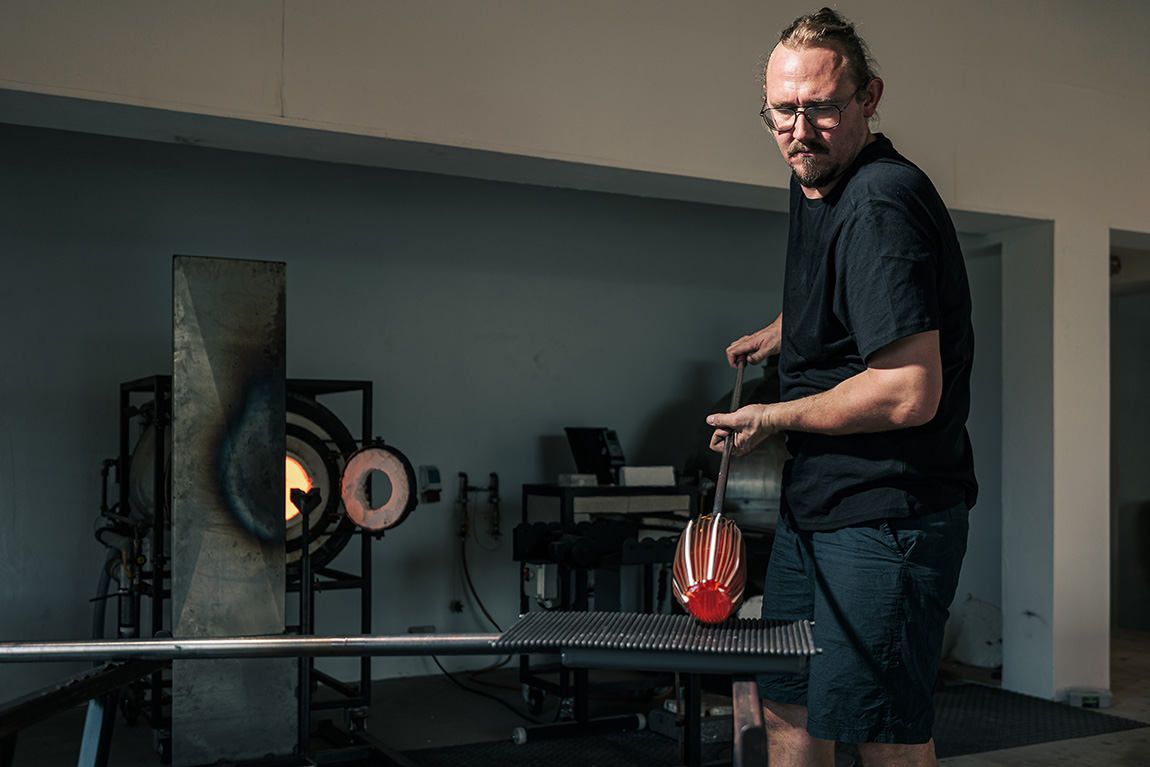 Glød: The spark of creation – glass art on Bornholm