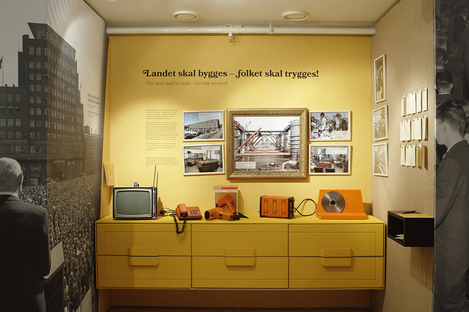 4_Museum of Oslo-70s orange-Rune Aakvik&Oslo Museum