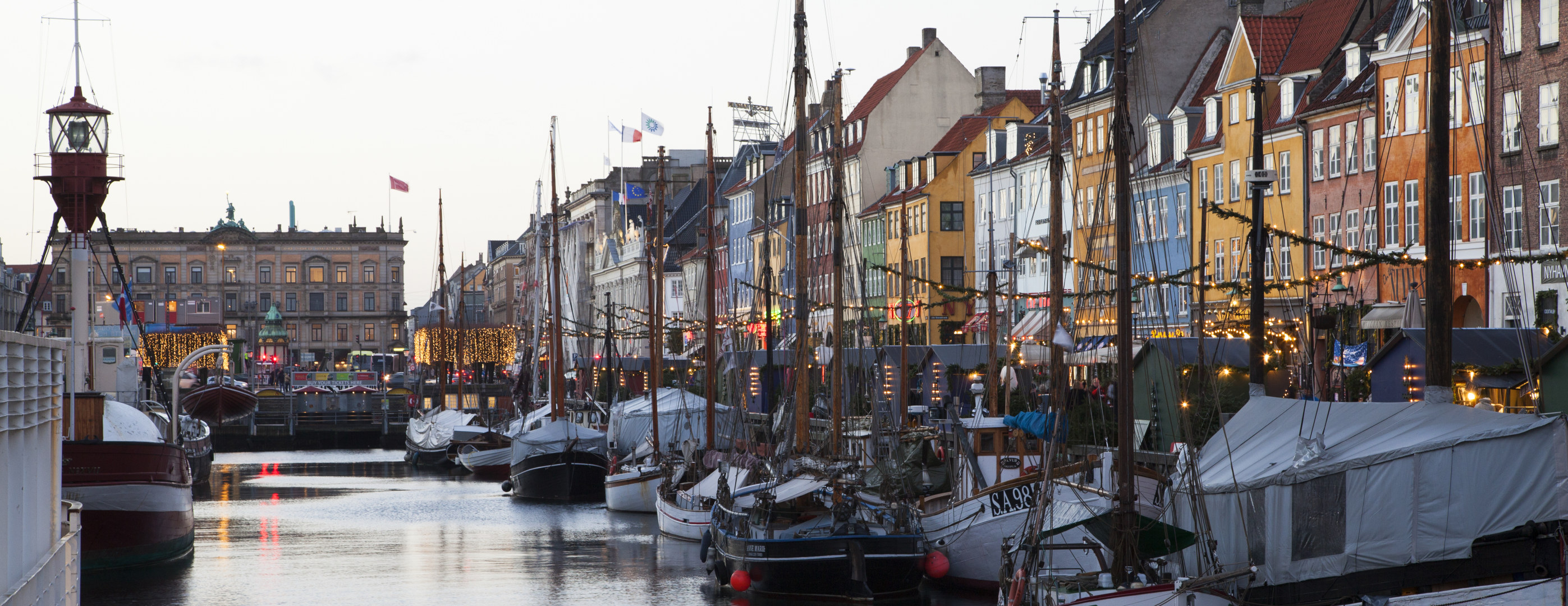 Jul i Nyhavn_Photo Kim Wyon