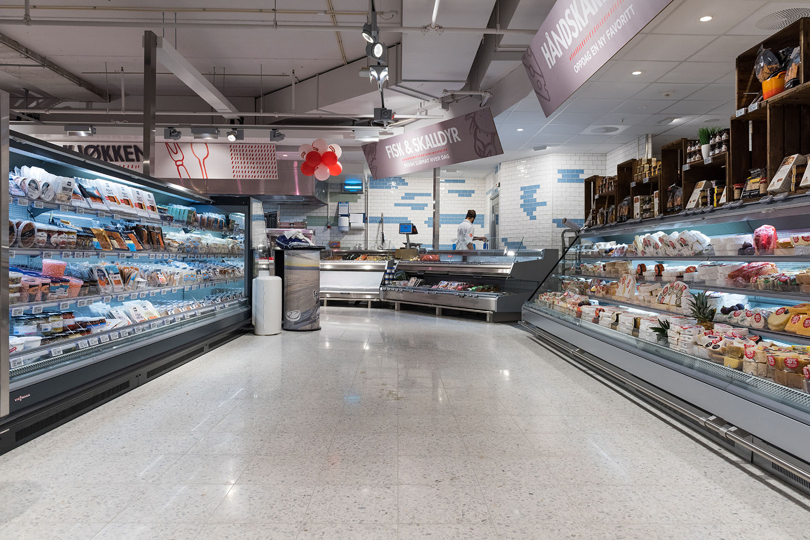 Meny Torvet is one of the finest grocery shops in Norway.