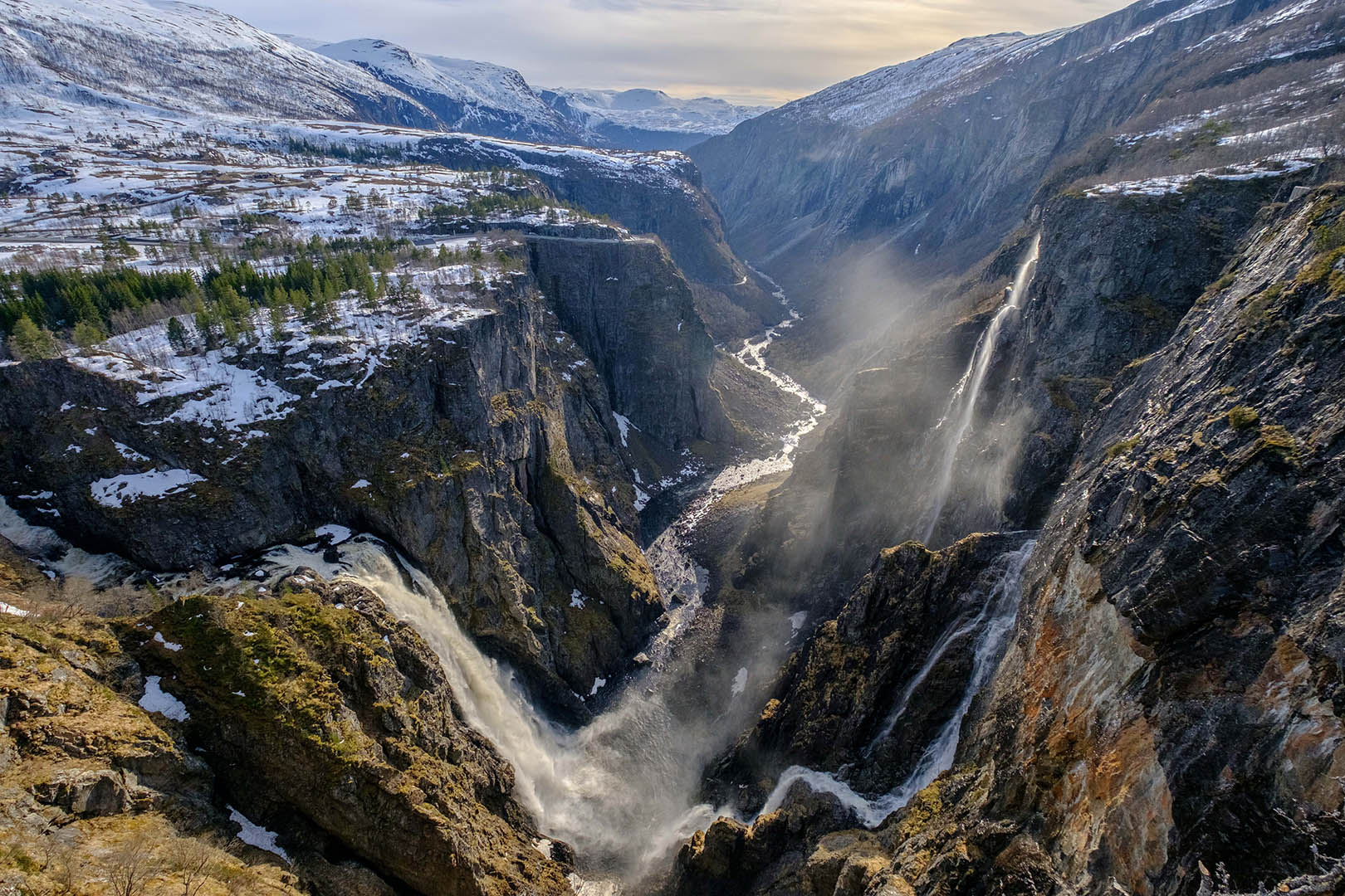 Fossli Hotel, Vøringsfossen, Enjoy an exciting stay near Europe’s tallest waterfall, Photo by Erik Garen