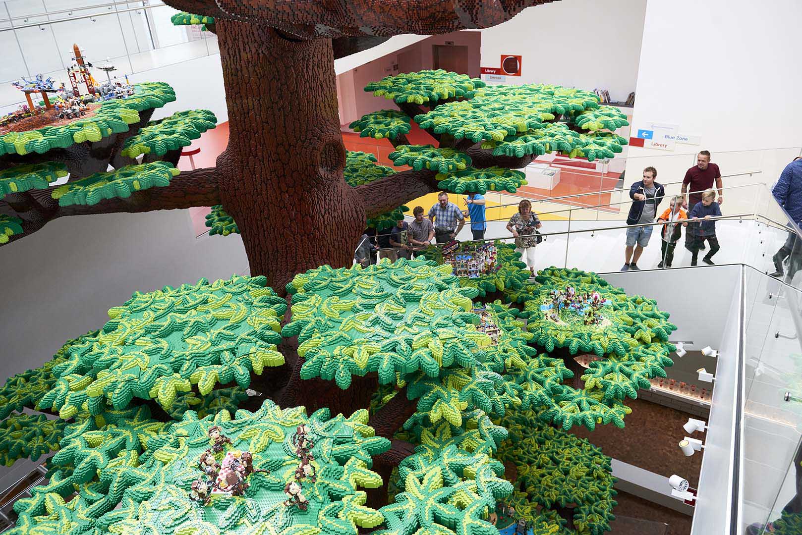 tree of creativity lego house