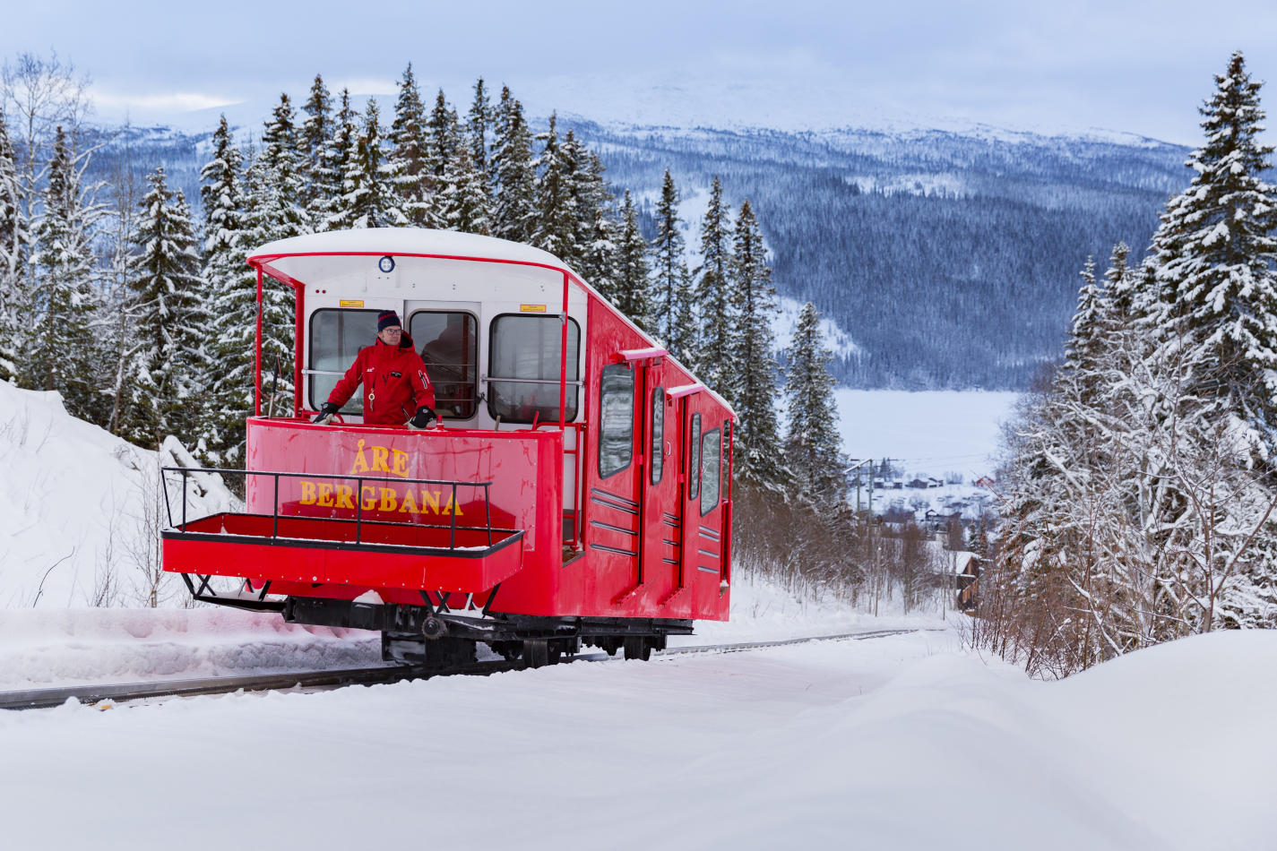 Åre | A big city in an alpine village costume | Scan Magazine