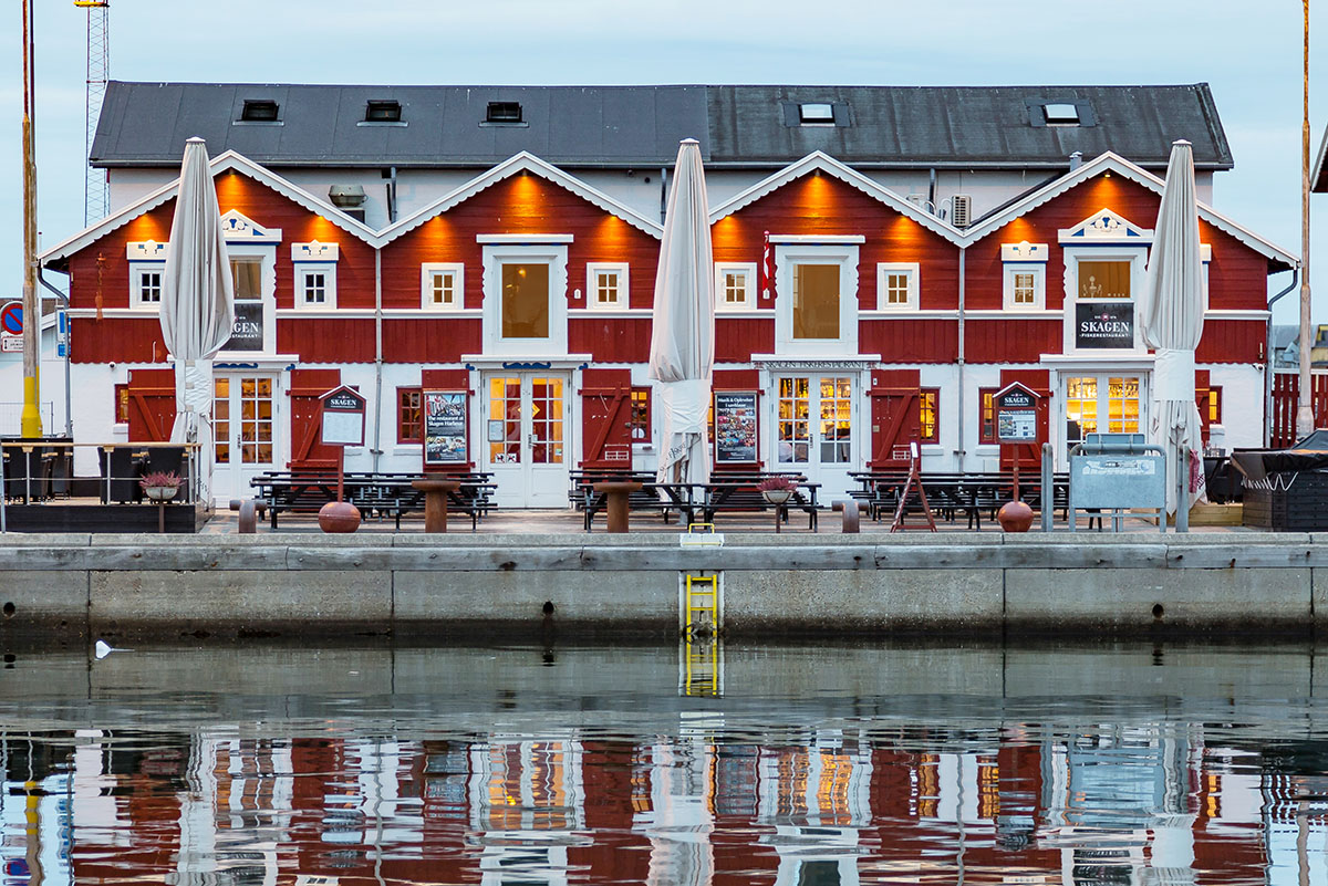 Skagen Fiskerestaurant: Fresh seafood, live music and splendid surroundings