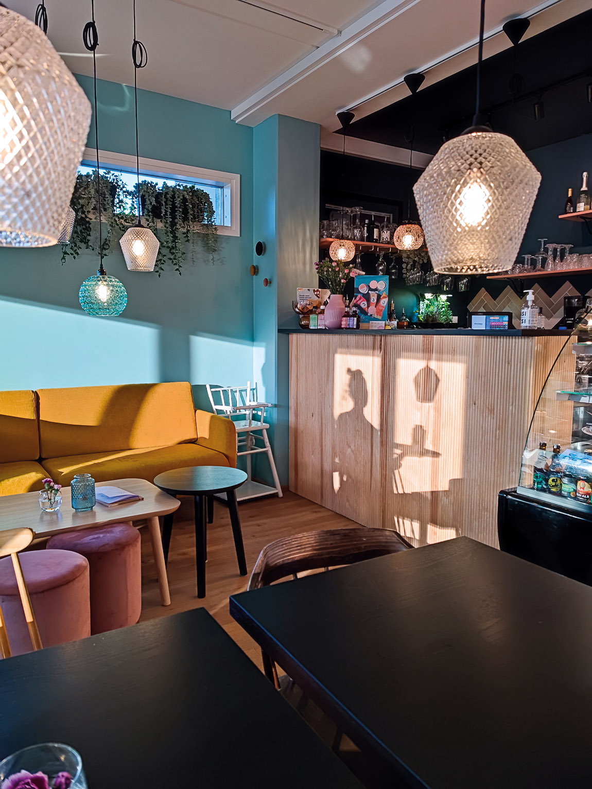 Jolie Lounge & Café: A European café with a Lappish twist
