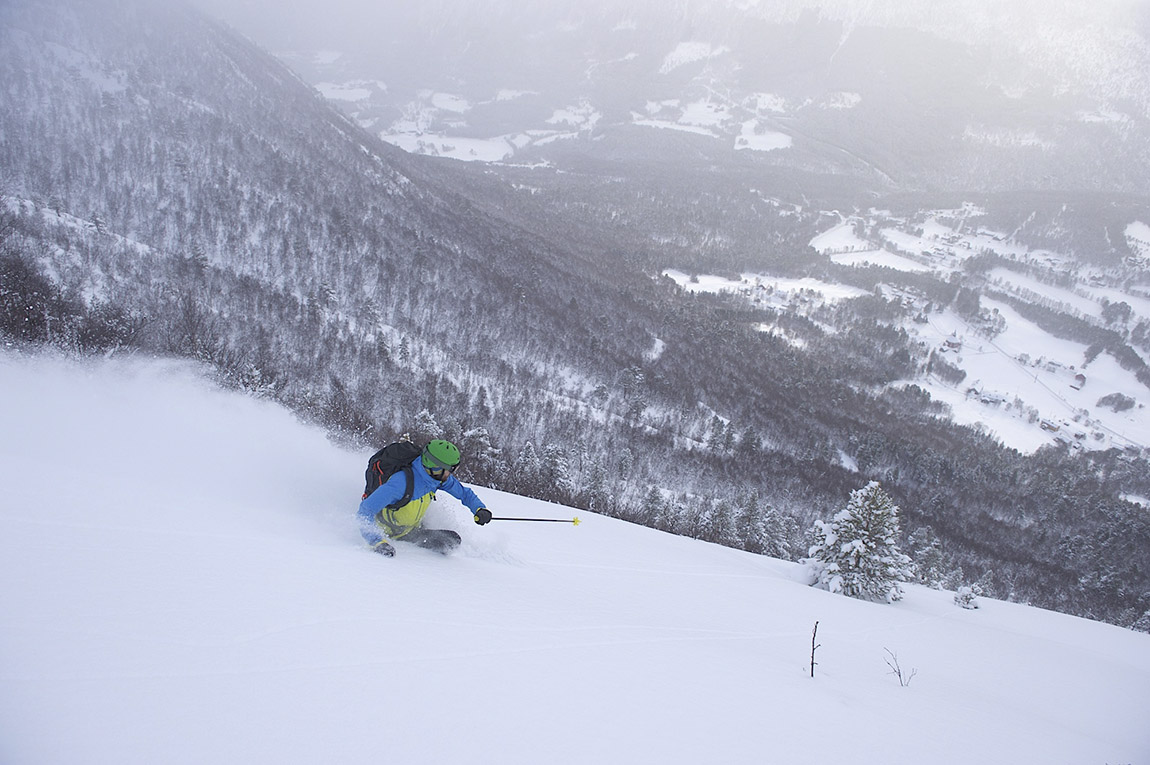 EVI Ski: Slide into the future on long-lasting upgradeable skis