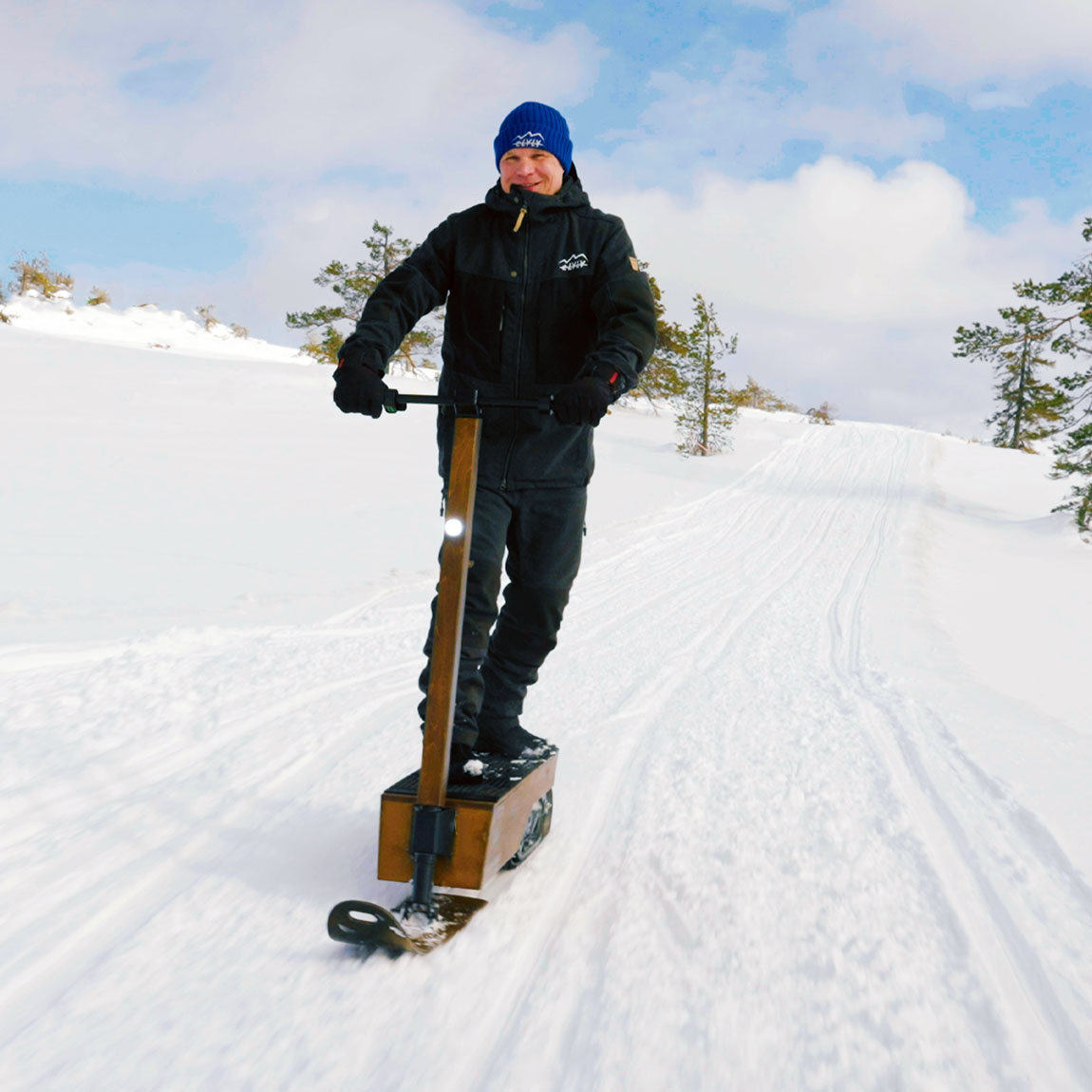 Discover Nordic wilderness on eLyly’s compact, eco snow scooter