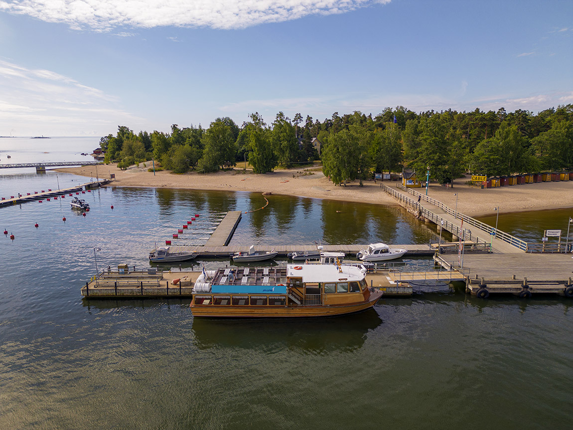 JT-Line: Cruise to sandy beaches or one of the world’s oldest zoos from the heart of Helsinki