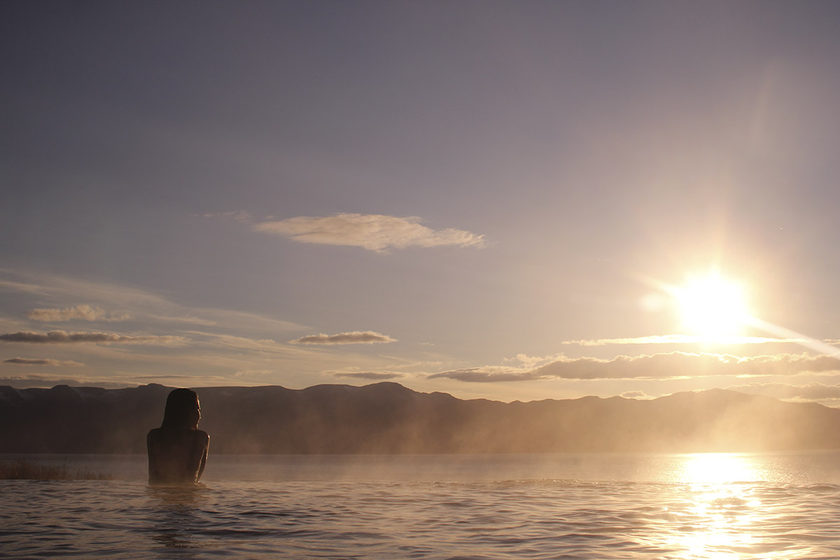 Geosea: Healing thermal baths with a view
