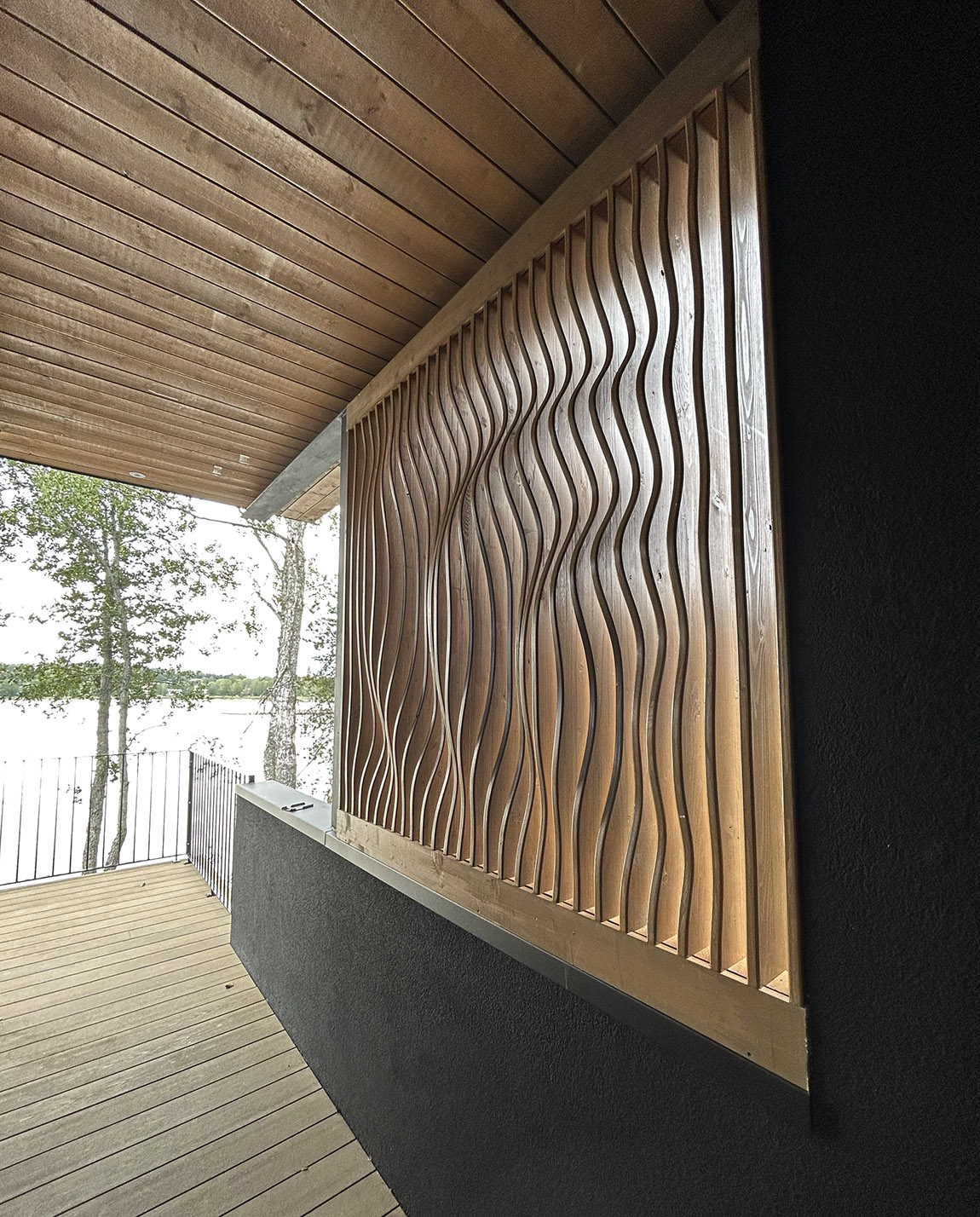 Sunwall Woody: A harmonious dialogue between wood and high-technology