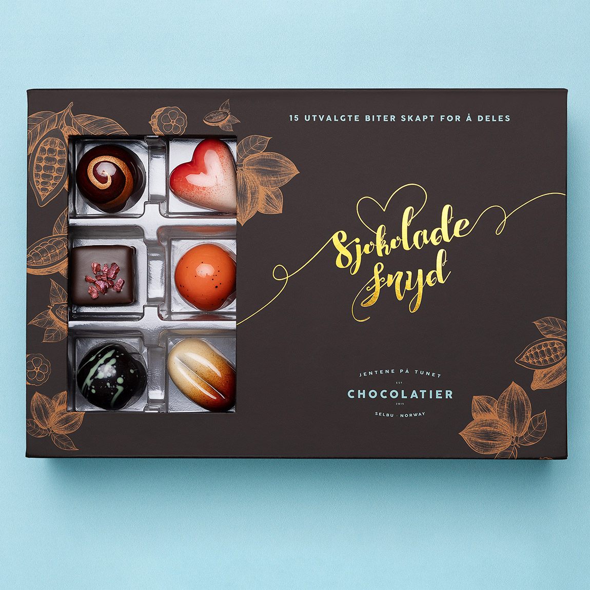 Jentene på Tunet: Chocolate delights from barn to box