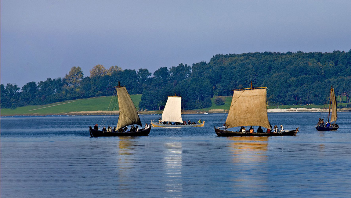 At the Viking Ship Museum in Roskilde travellers can experience the making of Clinker boats. Photo:Werner Karrasch © The Viking Ship Museum in Roskilde