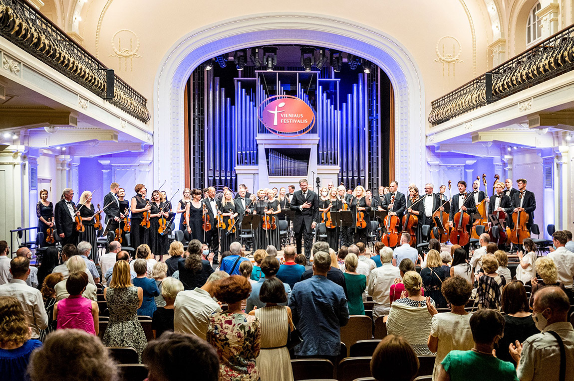 Lithuanian National Philharmonic Society: Out of love for music