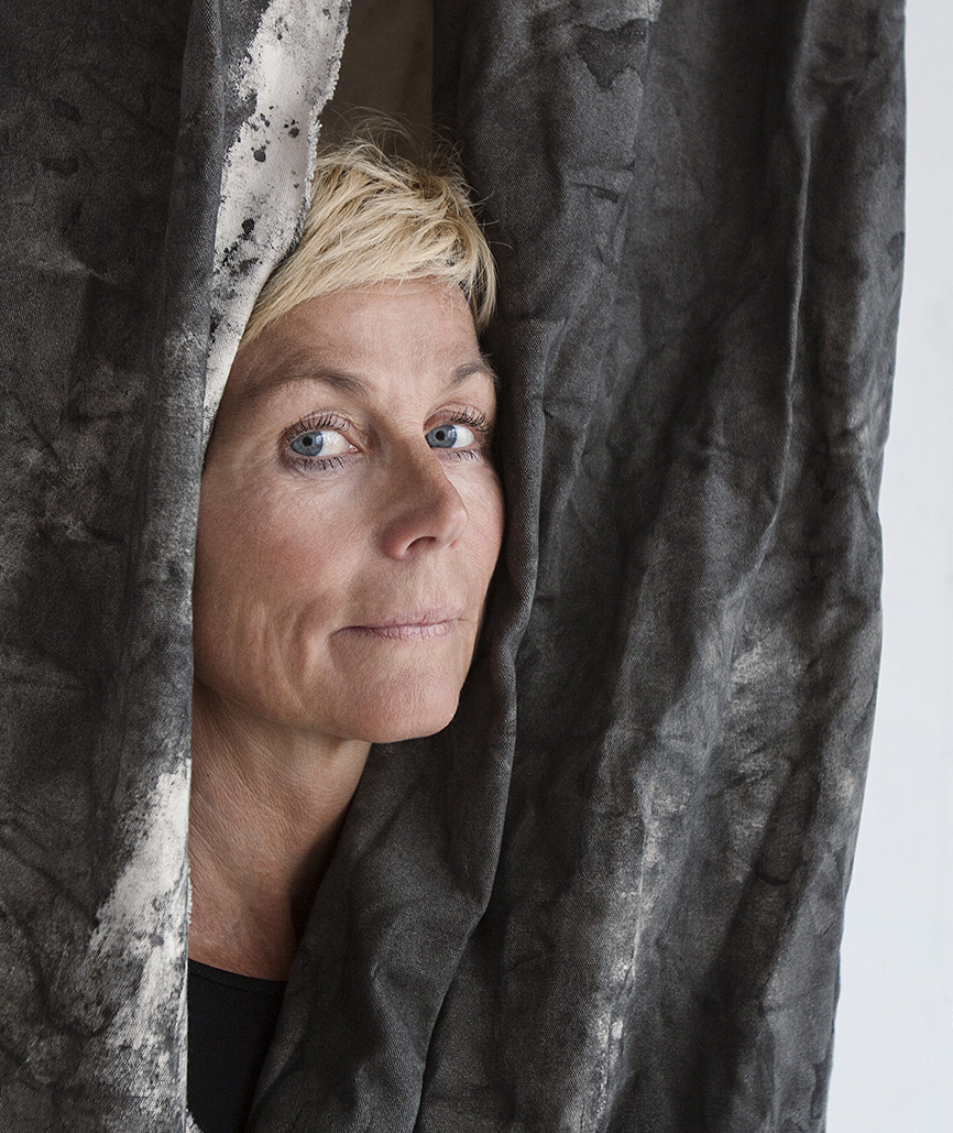 Heidi Glattre: Art that describes words