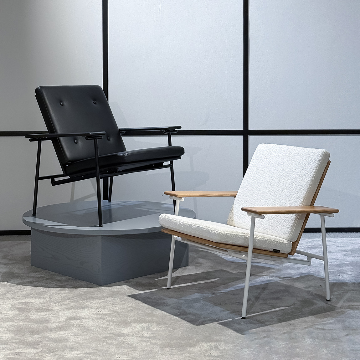 The Triennale chair, originally designed by Yrjö Kukkapuro for the Milan Triennale in 1960, is back in production. With its minimalist metal frame, wooden elements, and separate cushions, the chair is a timeless classic.
