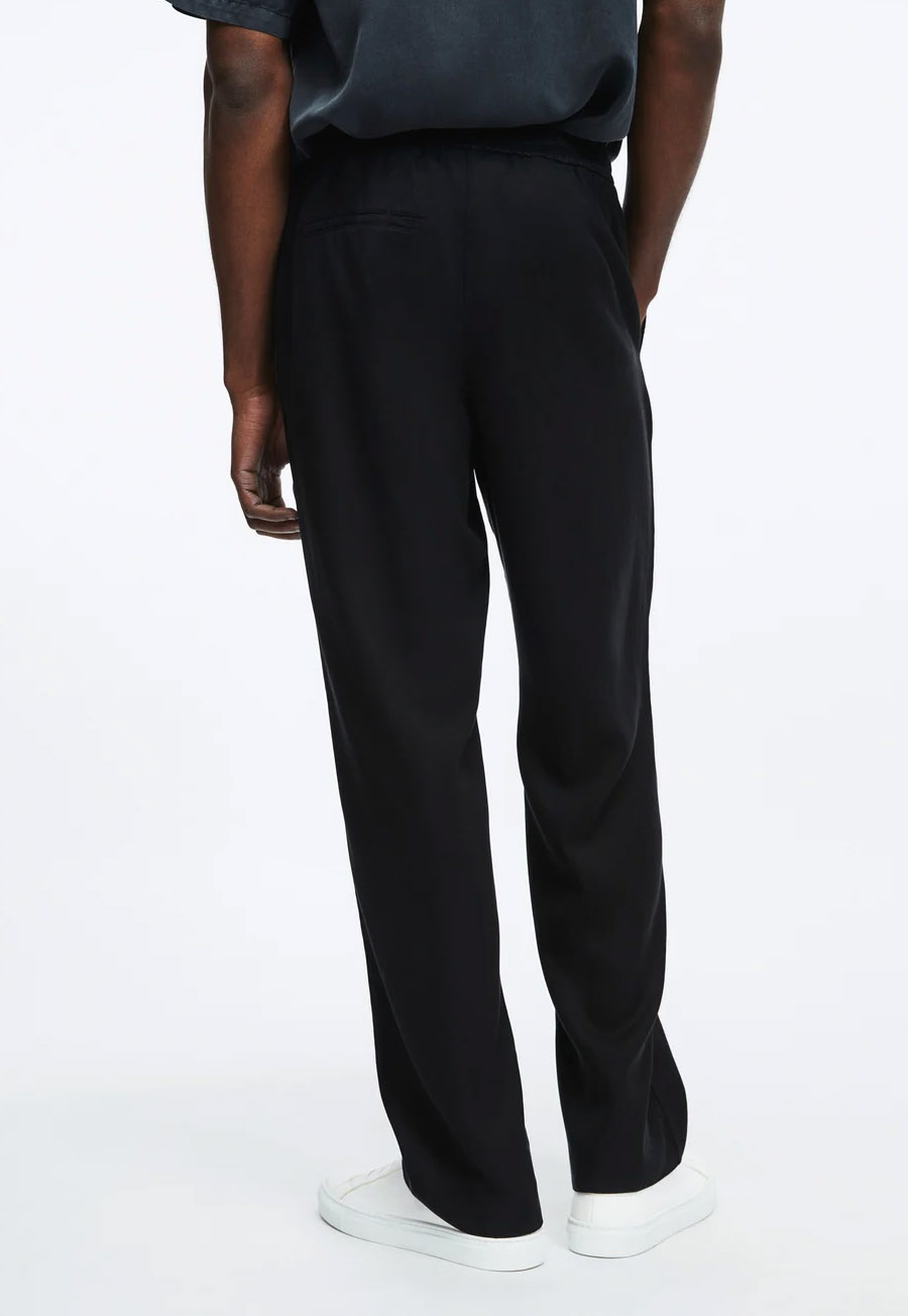 Scandinavian Fashion Diary: June 2025